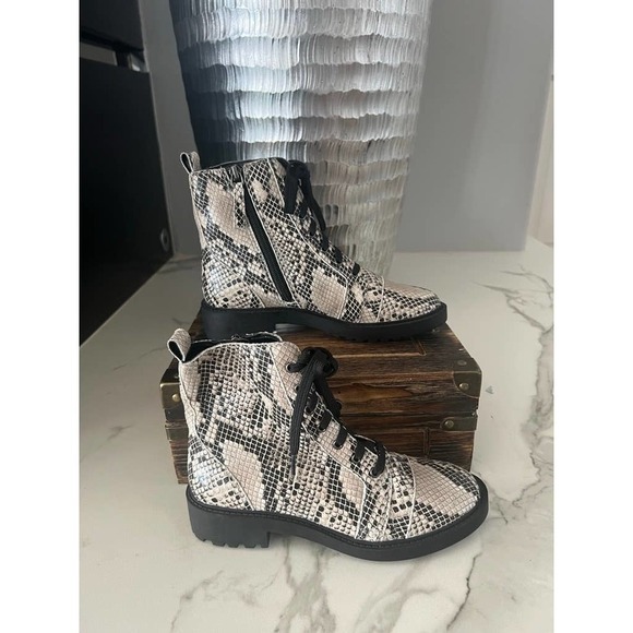 Linea Paolo Trinity Cream Snake Print Leather Combat Boots - Picture 6 of 8